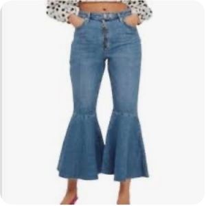 NWT Topshop Moto Dree high waisted cropped flare jeans. Size 30